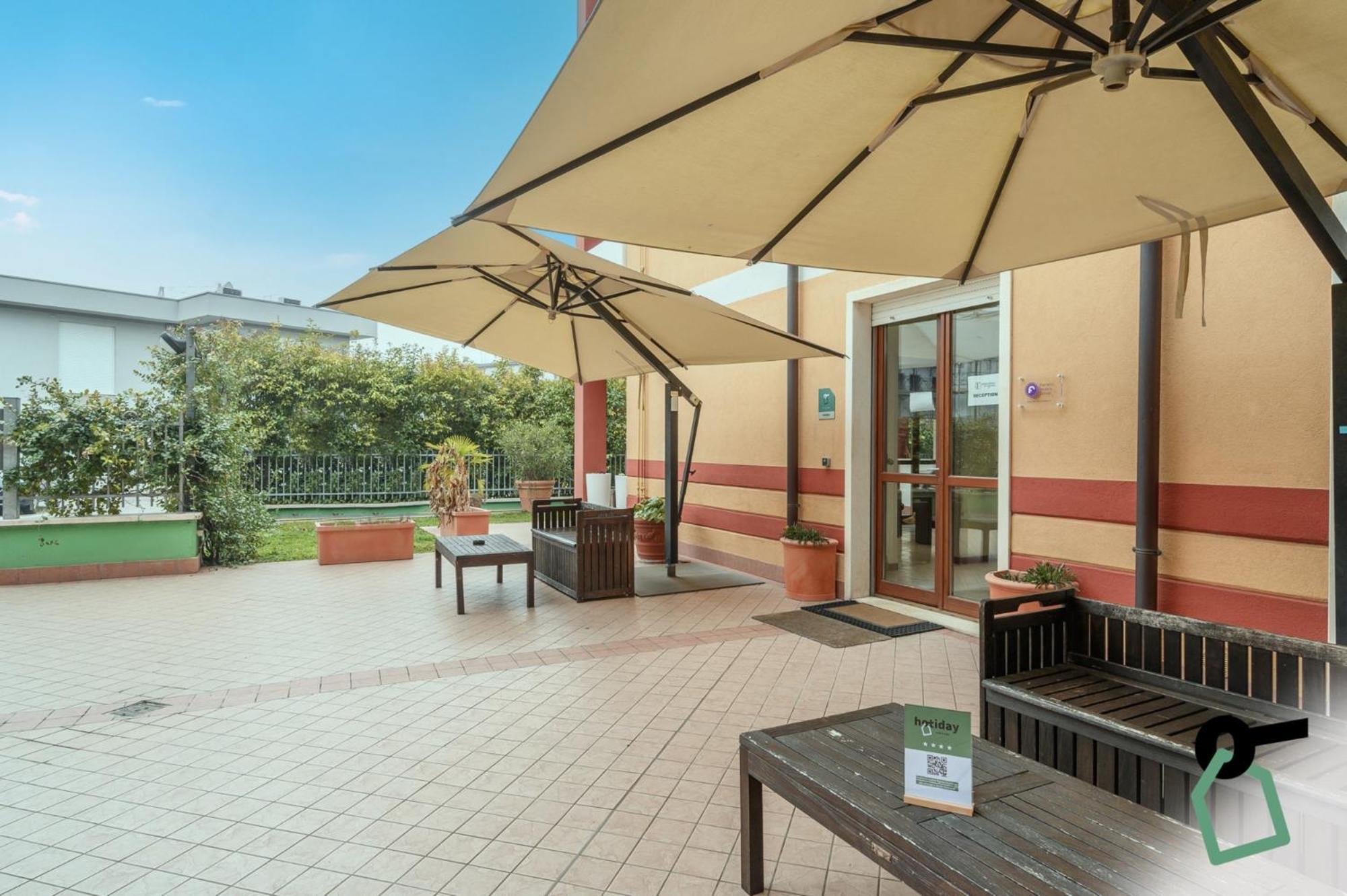 Hotiday Residence Garda Peschiera del Garda Extérieur photo